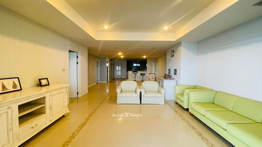 Cha Am Grand Condotel for sale in Cha Am.Panorama sea view and high floor._image1