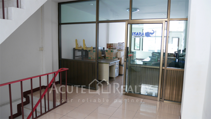 ขายอาคารพาณิชย์ 4 ชั้น บนถนนเพชรเกษม_image3