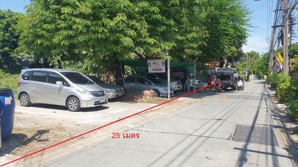 Land for sale close to BTS Phaholyothin 59  Bangkhen Ratchyothin Senanikom _image2