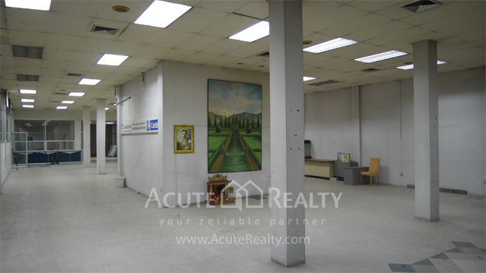 warehouse-officespace-showroom-for-rent