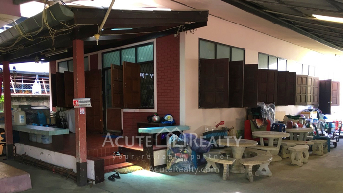 Apartment for Sale or Rent in the old city Chiang Mai._image5