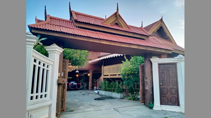 บ้านไม้สักตำบลวัดเกต บ้านไม้สักในเมืองเชียงใหม่ บ้านให้เช่าในเมืองเชียงใหม่ ใกล้สะพานนวรัฐ_image20