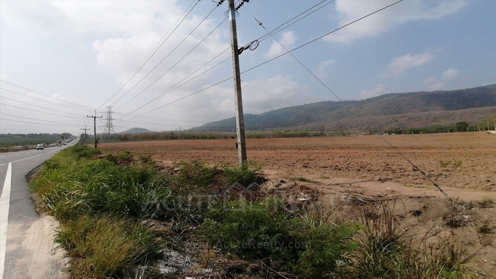 Land for sale in KlongKiew, Land Ban Bueng, Land Chonburi, Land for sale on 3138 Rd._image0