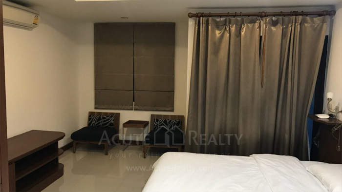 4-storey townhouse for rent, Soi Sukhumvit 4, area 22 square meters, townhouse for rent 6 bedrooms._image1