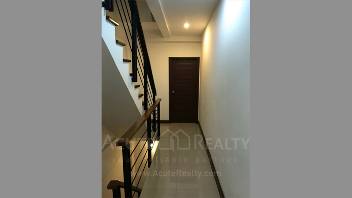 4-storey townhouse for rent, Soi Sukhumvit 4, area 22 square meters, townhouse for rent 6 bedrooms._image7