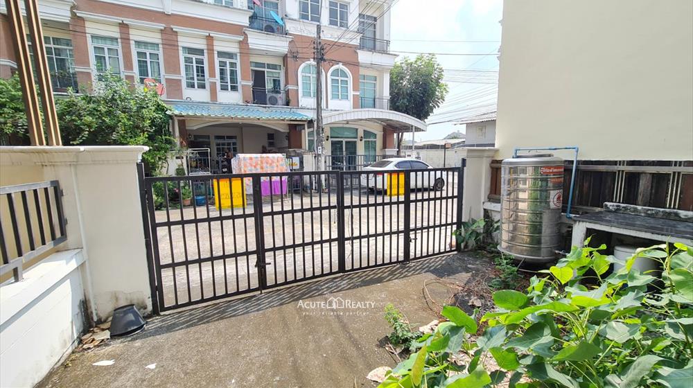 ขายทาวน์โฮม 3 ชั้น หมู่บ้าน เดอะพาราไดซ์ ใกล้สนามบินดอนเมืองและรถไฟฟ้า เหมาะทำ Home office_image2