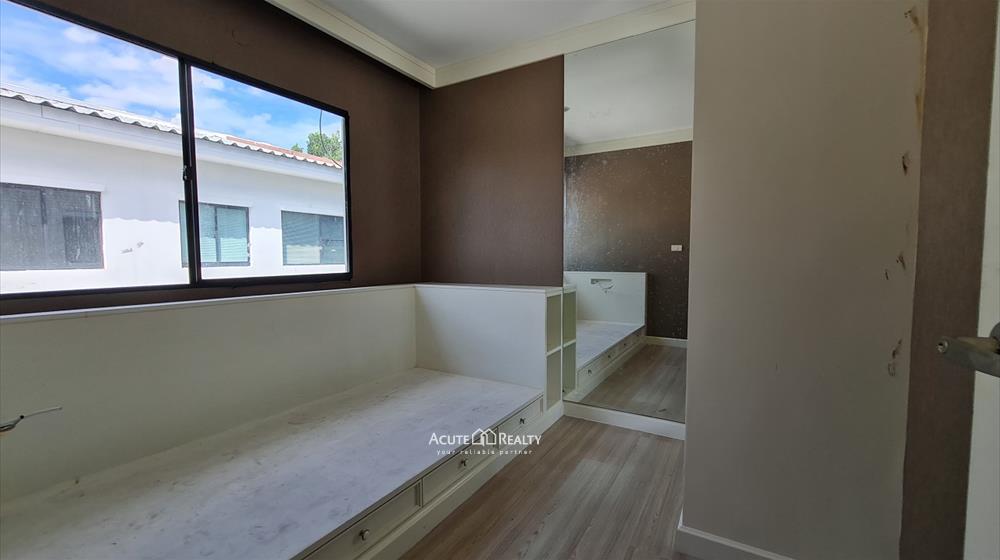 ขายทาวน์เฮ้าส์ 3 ชั้น บ้านกลางเมือง นวมินทร์ 42 เข้าออกได้หลายเส้นทาง_image6