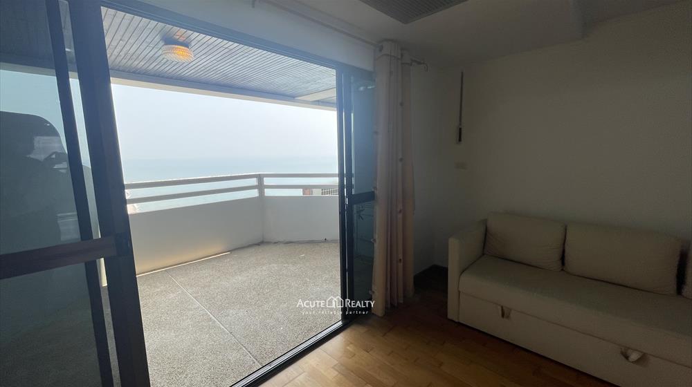 Cha Am Grand Condotel for sale in Cha Am.Panorama sea view and high floor._image4