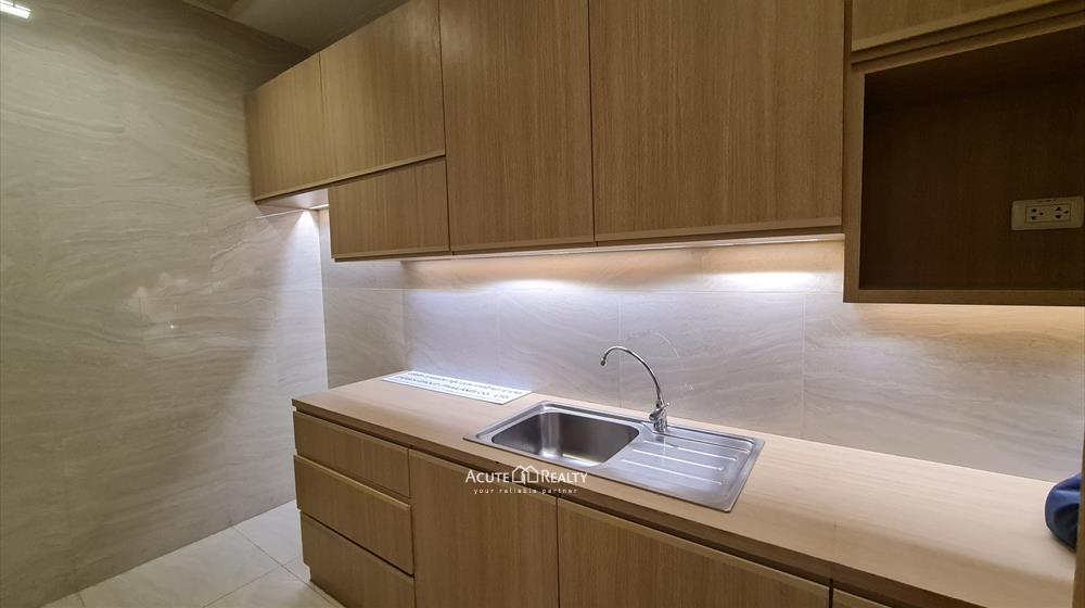 พื้นที่สำนักงาน ทั้งชั้น ให้เช่า ที่ตึก Spring Tower ห้องสองชั้น เพดานสูง 8 เมตร _image9